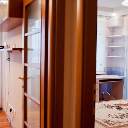 Apartament On Kazarmennyi Zavulok Mińsk